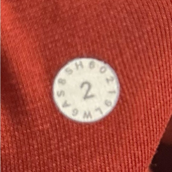 Lululemon Align Crop Leggings EUC Size 2 - Picture 4 of 4